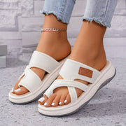 Breathable mesh slippers for beach women